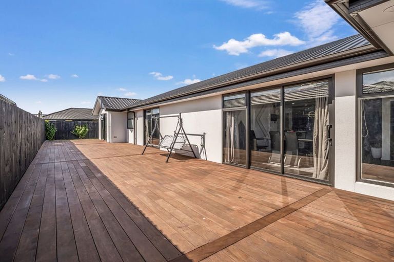 Photo of property in 17 Myrtle Road, Wigram, Christchurch, 8025