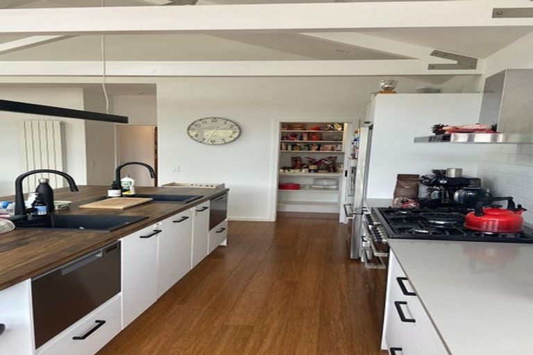 Photo of property in 21 Nottingham Street, Karori, Wellington, 6012