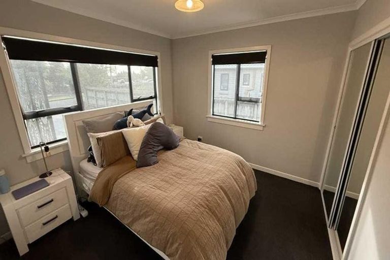 Photo of property in 15 Barry Street, Ferndale, New Plymouth, 4310