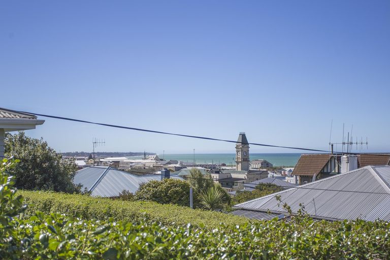 Photo of property in 10a Wharfe Street, South Hill, Oamaru, 9400