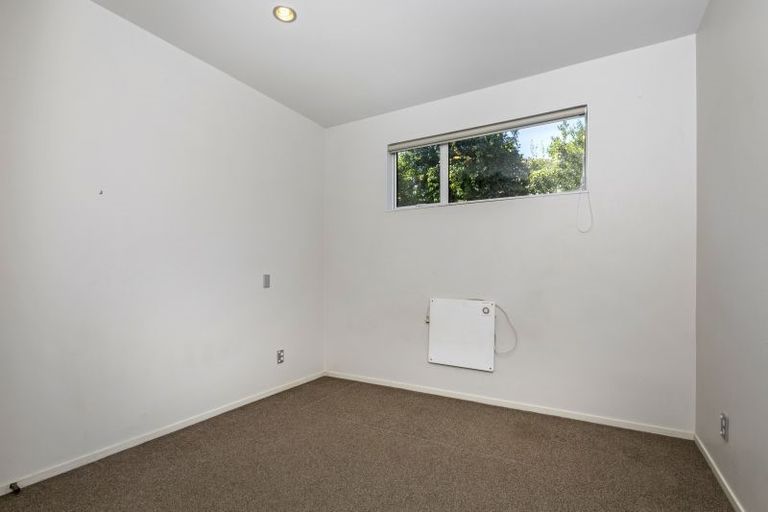 Photo of property in 98a Arran Road, Browns Bay, Auckland, 0630