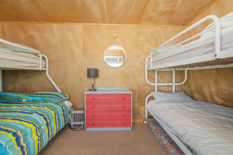 Photo of property in 23 Hawk Hill Crescent, Cooks Beach, Whitianga, 3591