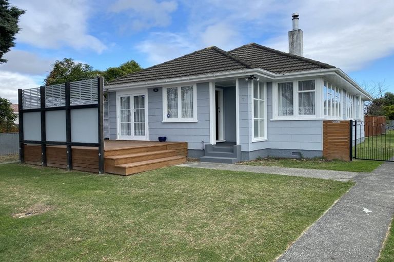 Photo of property in 7 Hillary Crescent, Maraenui, Napier, 4110