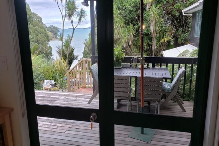 Photo of property in 58 Clinton Road, Tawharanui Peninsula, Warkworth, 0986