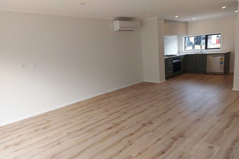 Photo of property in 10 Doug Jensen Street, Wallaceville, Upper Hutt, 5018