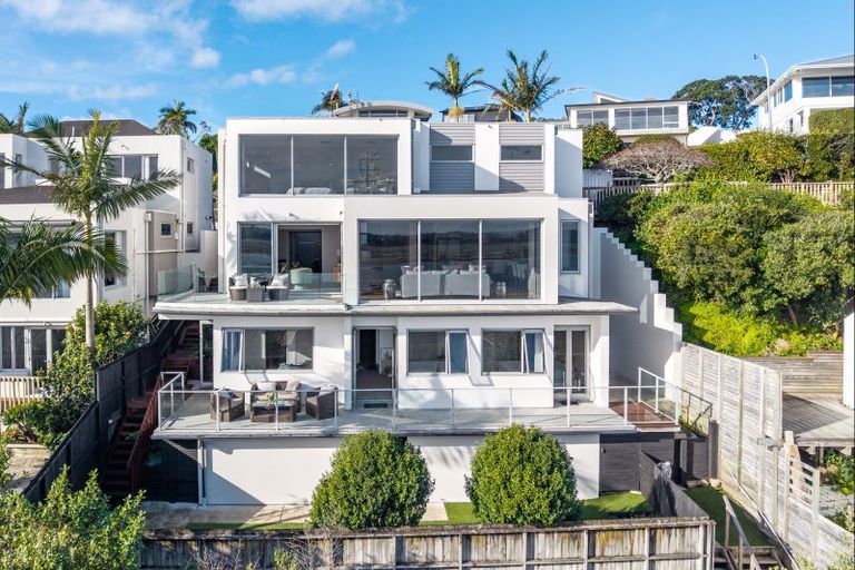 Photo of property in 5a Bucklands Beach Road, Bucklands Beach, Auckland, 2012
