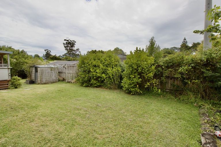Photo of property in 62 Tudor Road, Henderson, Auckland, 0610