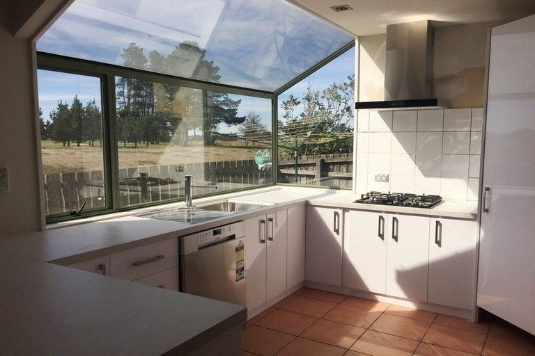 Photo of property in 500 Bower Avenue, Parklands, Christchurch, 8083