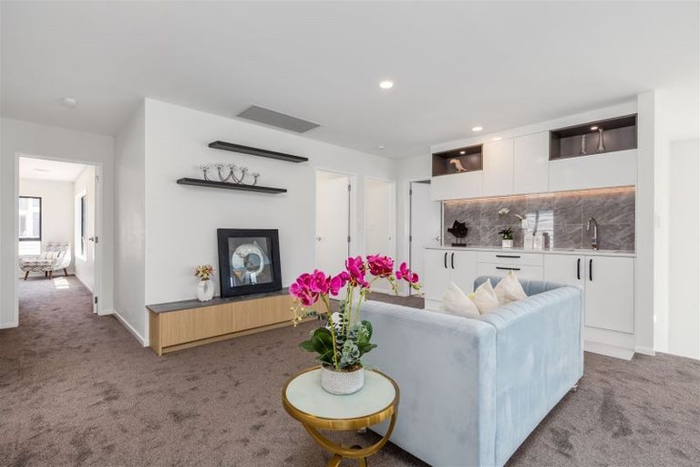 Photo of property in 42 Dungloe Avenue, Flat Bush, Auckland, 2019