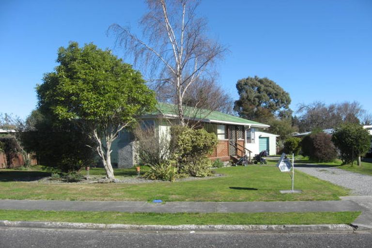 Photo of property in 23 Fisher Place, Carterton, 5713