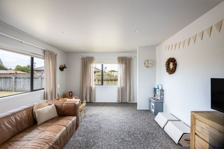 Photo of property in 3 Customhouse Street, Bell Block, New Plymouth, 4312