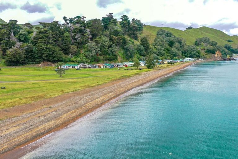 Photo of property in 949 Thames Coast Sh25 Road, Te Mata, Thames, 3575