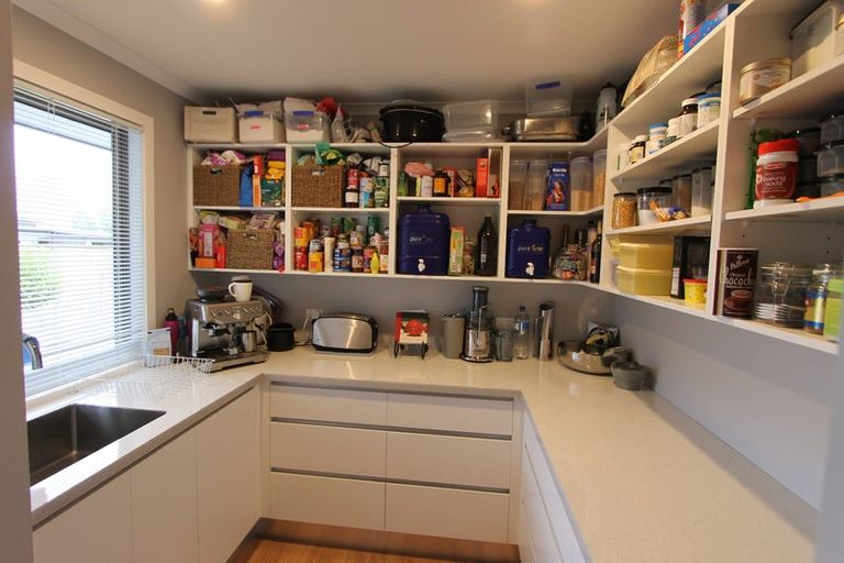 Photo of property in 22 Smith Street, Lepperton, New Plymouth, 4373