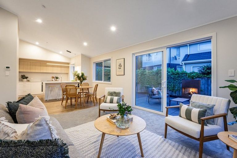 Photo of property in 30a Middleton Road, Johnsonville, Wellington, 6037