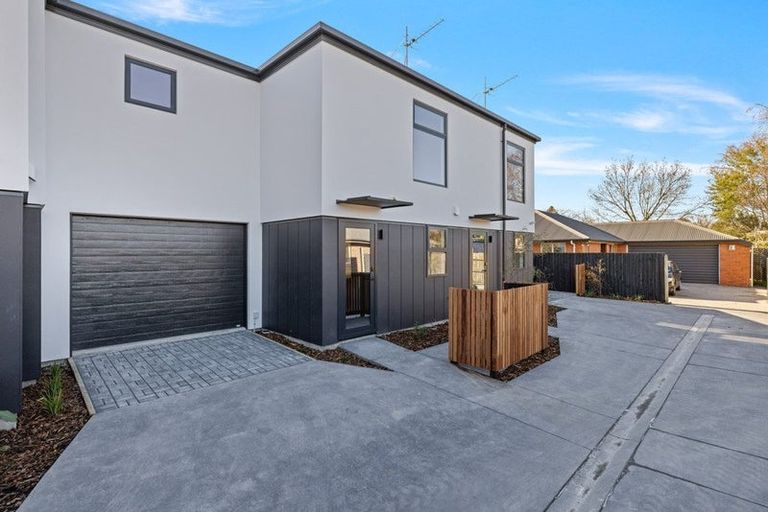 Photo of property in 3/128 England Street, Linwood, Christchurch, 8011