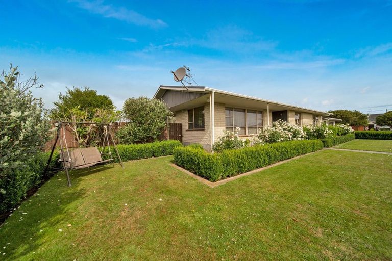 Photo of property in 14 Rimu Street, Hawera, 4610