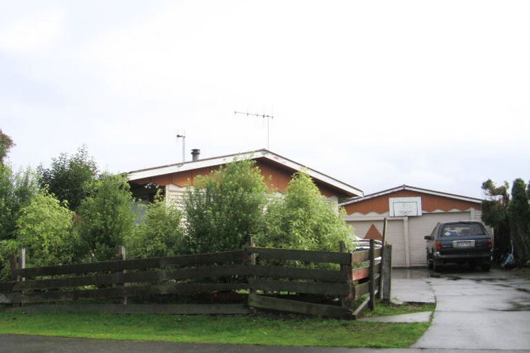 Photo of property in 413 Huia Place, Camberley, Hastings, 4120