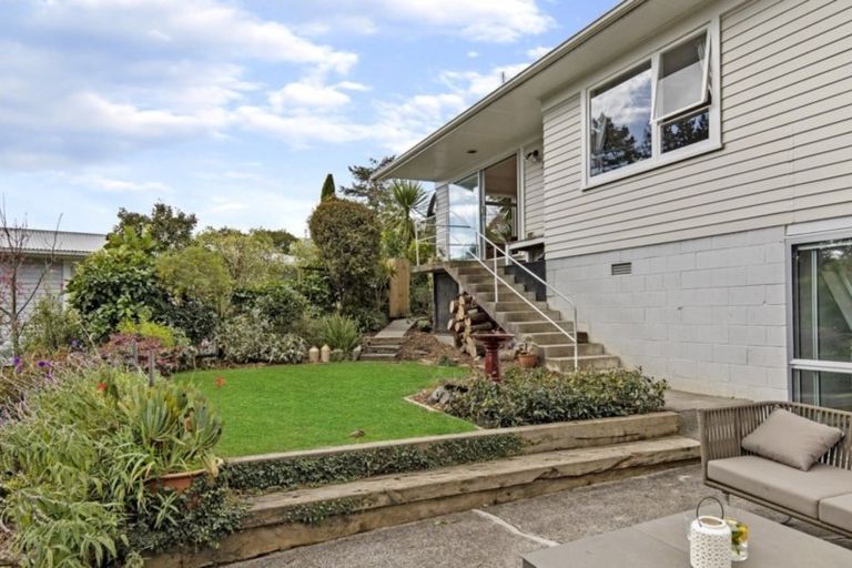 Photo of property in 85 Barrys Road, Glendene, Auckland, 0602