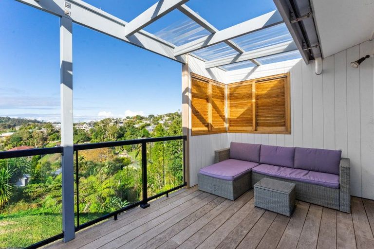 Photo of property in 45 Stillwater Crescent, Stillwater, Silverdale, 0993