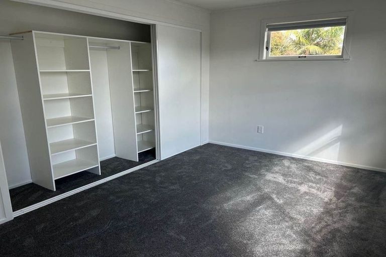 Photo of property in 9 Awaroa Road, Helensville, 0800