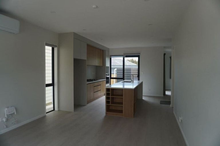 Photo of property in 4 Chatsworth Crescent, Pakuranga Heights, Auckland, 2010