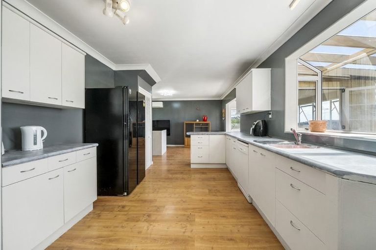 Photo of property in 141 Manuka Road, Bayview, Auckland, 0629