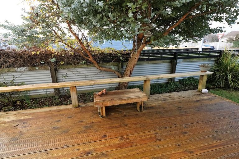 Photo of property in 64 Nelson Crescent, Carterton, 5713