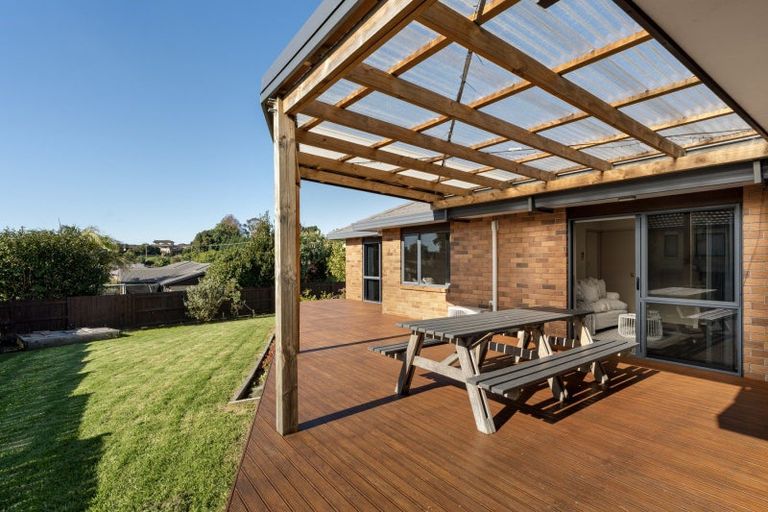 Photo of property in 45 Oteki Park Drive, Welcome Bay, Tauranga, 3112