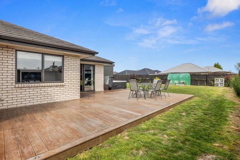 Photo of property in 56 Shadbolt Lane, Rolleston, 7614