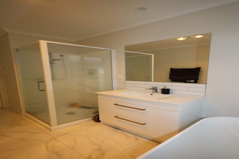 Photo of property in 51 Heartwood Avenue, Omokoroa, 3114