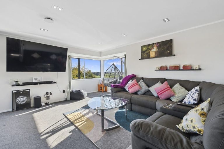 Photo of property in 54 Kauri Road, Pukekohe, 2120