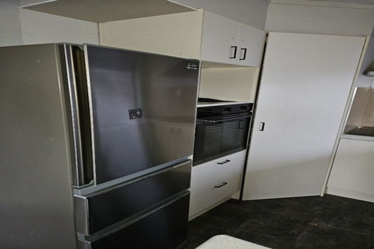 Photo of property in 16a Paerata Road, Pukekohe, 2120