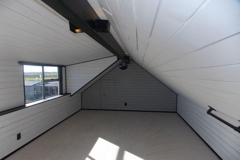 Photo of property in 9 Paradise Place, Milson, Palmerston North, 4414