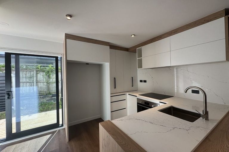 Photo of property in 6/30 Wellesley Road, Mangere Bridge, Auckland, 2022