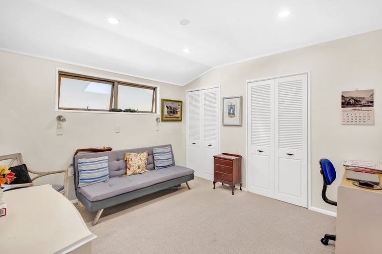 Photo of property in 19 Callender Terrace, Paraparaumu Beach, Paraparaumu, 5032