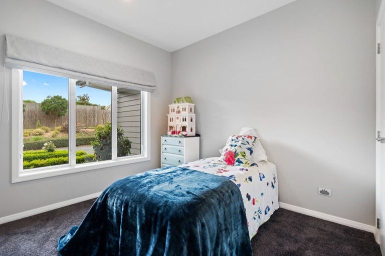 Photo of property in 14 Summerfield Way, Parahaki, Whangarei, 0112