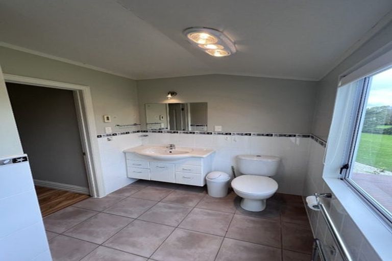 Photo of property in 26 Rangitopuni Road, Riverhead, Albany, 0793