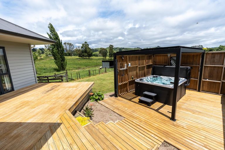 Photo of property in 1056 Limeworks Loop Road, Karamu, Hamilton, 3285