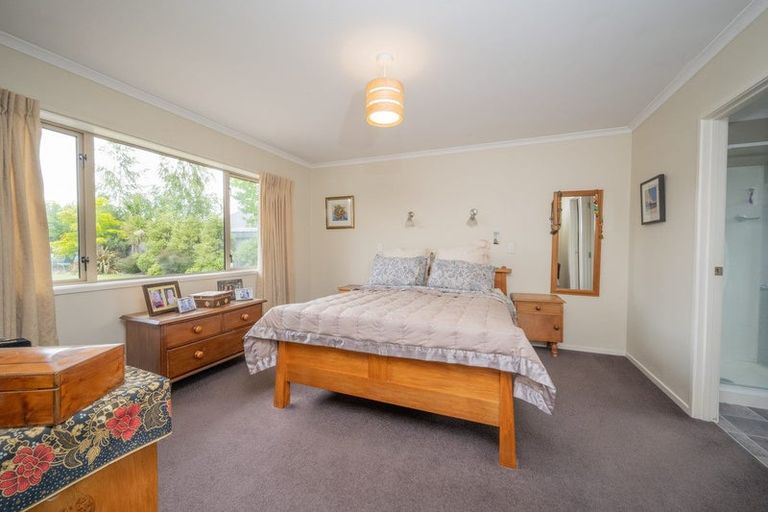 Photo of property in 12 Juniper Close, Alexandra, 9320