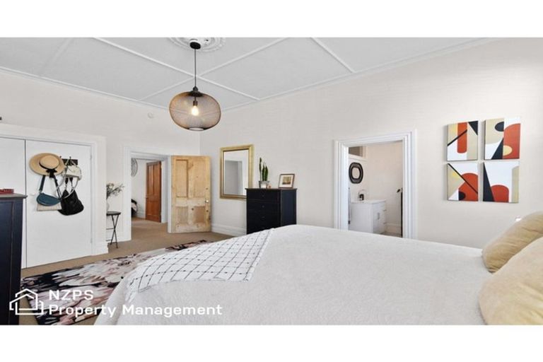 Photo of property in 24 Albert Street, Saint Clair, Dunedin, 9012