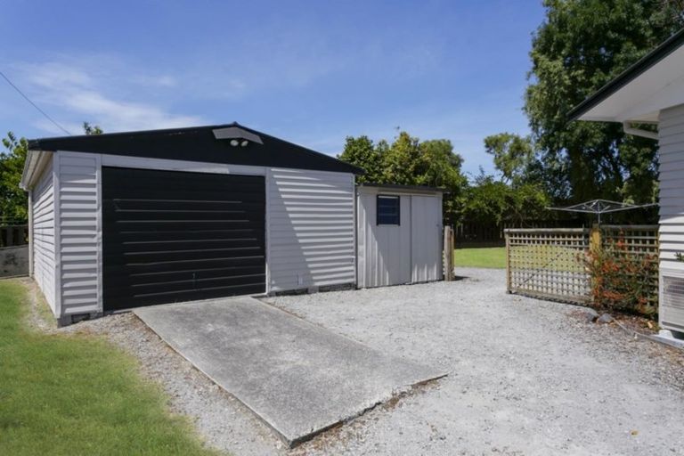 Photo of property in 34 Aubrey Crescent, Rainbow Point, Taupo, 3330