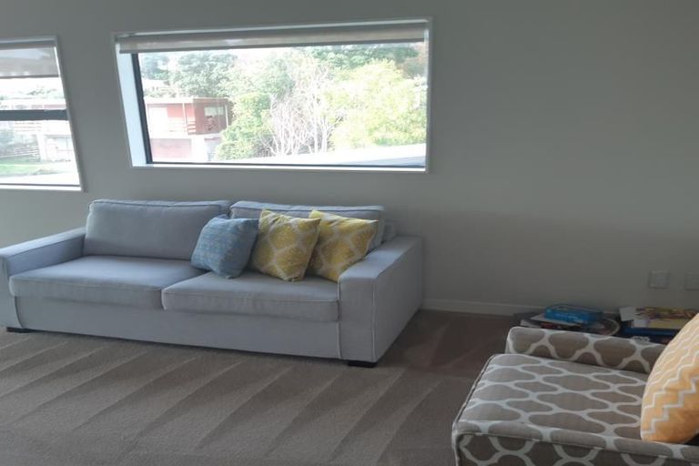 Photo of property in 8c Castleton Drive, Howick, Auckland, 2014