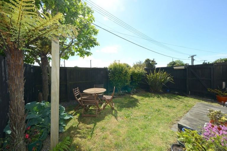 Photo of property in 1/194 Hastings Street East, Waltham, Christchurch, 8023