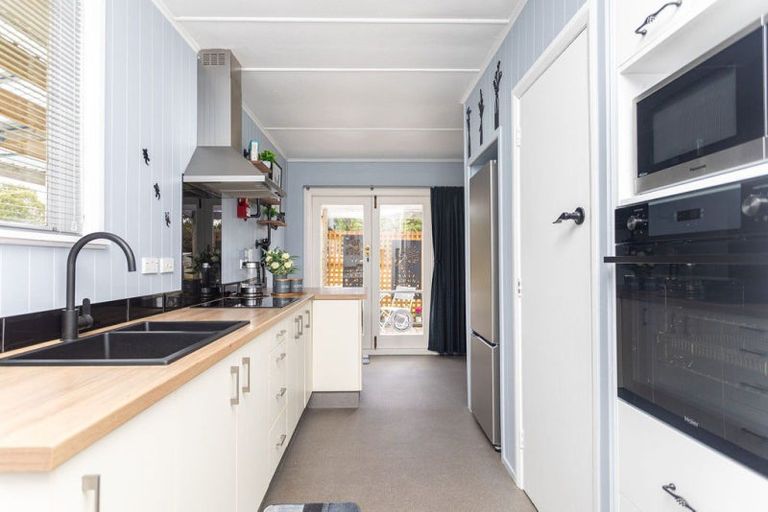 Photo of property in 881 Cowper Road, Dannevirke, 4976