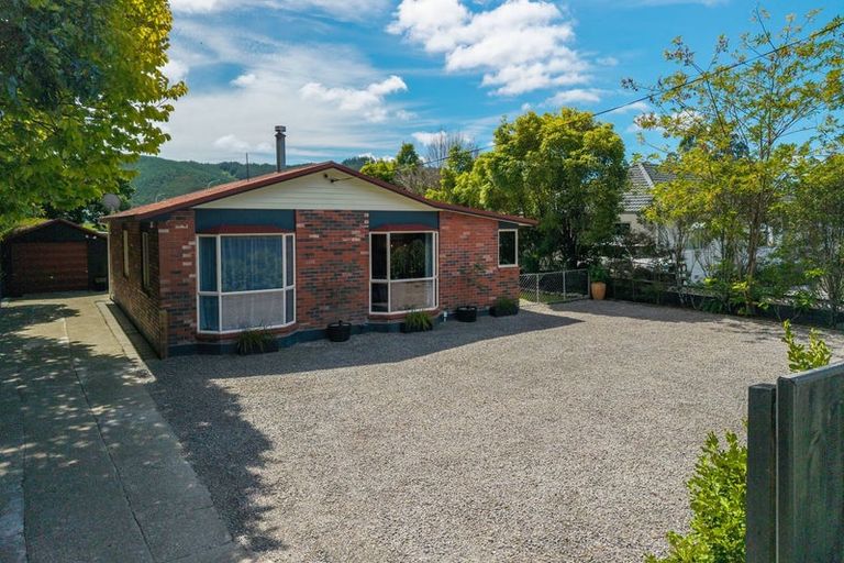 Photo of property in 147 Whitby Road, Wakefield, 7025