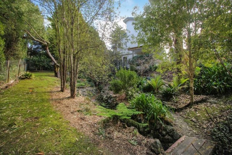 Photo of property in 10d Elliston Crescent, Stanmore Bay, Whangaparaoa, 0932