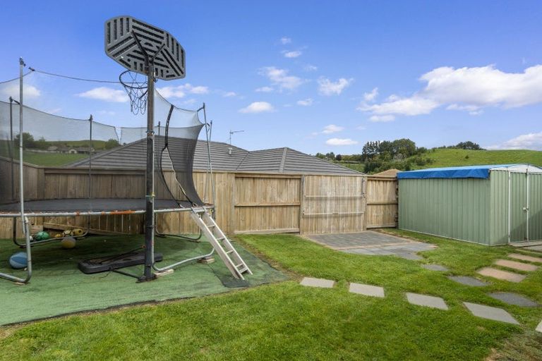 Photo of property in 3 Gina Way, Welcome Bay, Tauranga, 3112