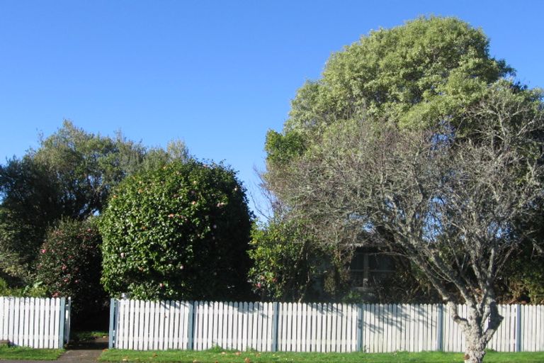 Photo of property in 28 Clematis Avenue, Pukete, Hamilton, 3200