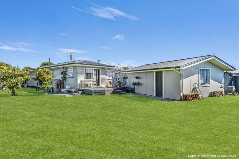 Photo of property in 12 Hitchings Avenue, Onekawa, Napier, 4110