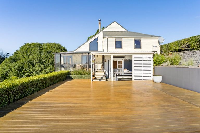 Photo of property in 28 Pararewa Drive, Whalers Gate, New Plymouth, 4310